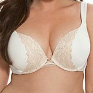 NWT Cacique cream lace bra 40DD smooth boost plunge